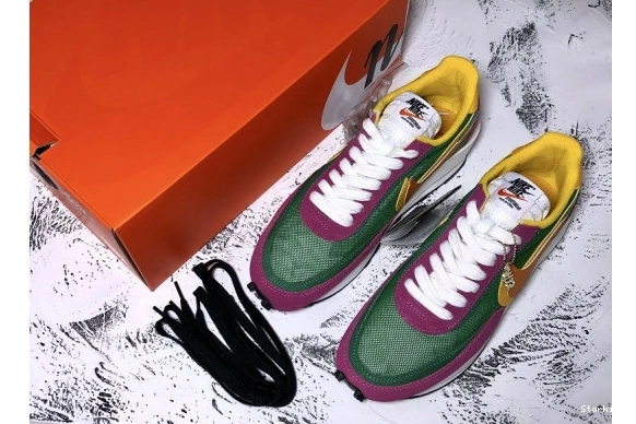 Green Waffle LD Pine  Nike Sacai BV0073-301 0120